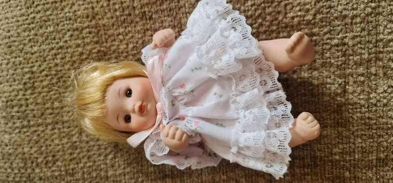 Porcelain Baby Doll. Vintage Effanbee Doll Company Porcelain.  The cutest little porcelain doll.