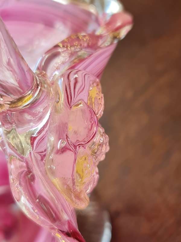Murano Vintage Art Glass Basket Pink Swirl Petal feet base Gold fleck glass grapes on either side o.