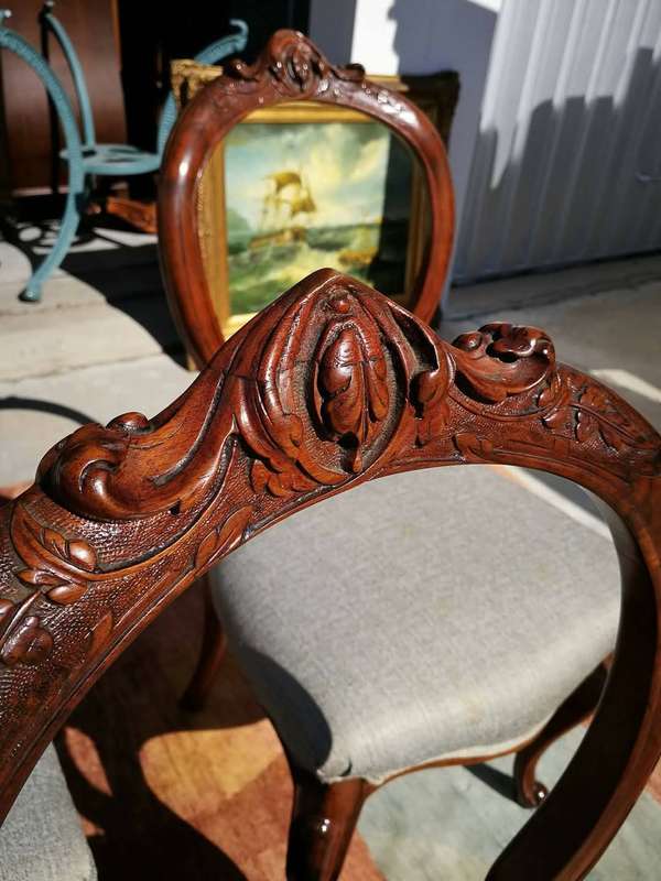 Set of 6 Antique Balloon Back Dining Chairs  Hand-Carved French Provincial Style