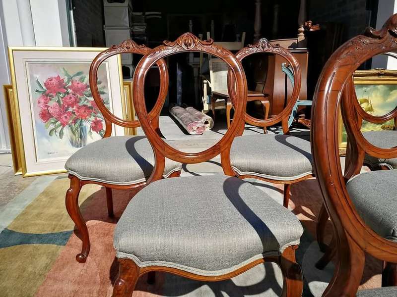Set of 6 Antique Balloon Back Dining Chairs  Hand-Carved French Provincial Style
