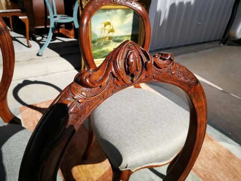 Set of 6 Antique Balloon Back Dining Chairs  Hand-Carved French Provincial Style