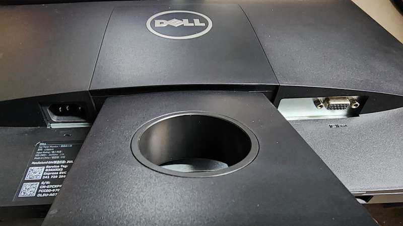 DELL Flat Panel E1916HV 18.5" LED Monitor VGA Only (Refurbished)