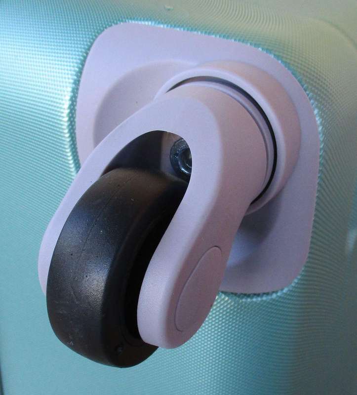3-Piece Mint Green Hard Shell Luggage Set with Spinner Wheels & Locks  Durable Travel Cases