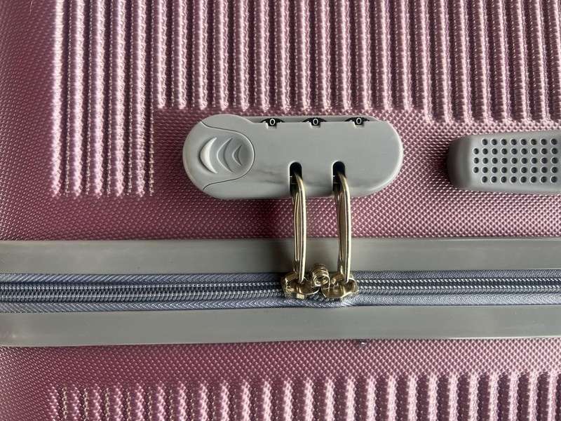 3-Piece Silver Pink Hard Shell Luggage Set with Spinner Wheels, Built-In Lock & Fast SA Delivery