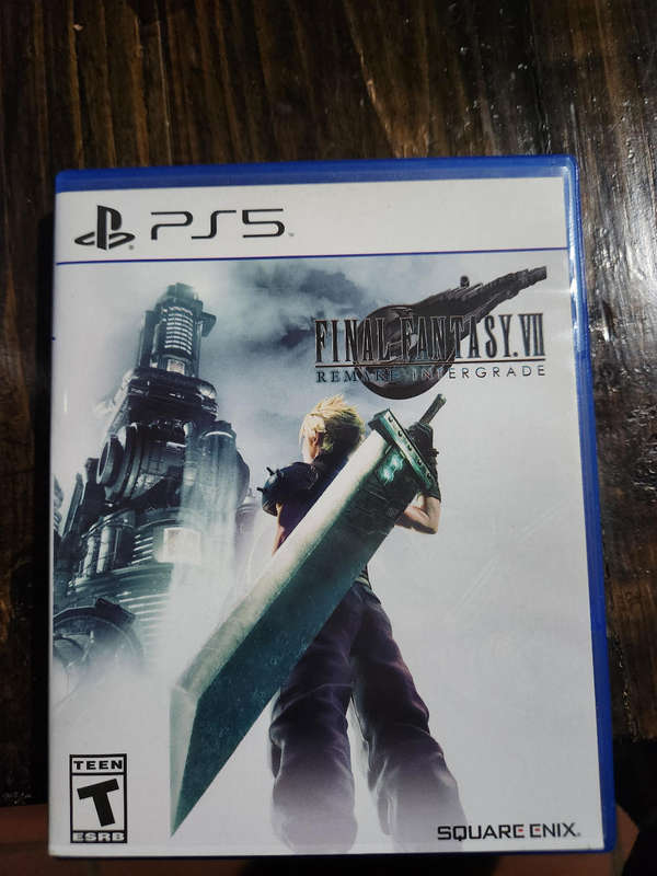 Final Fantasy VII - Remake Intergrade (PS5)