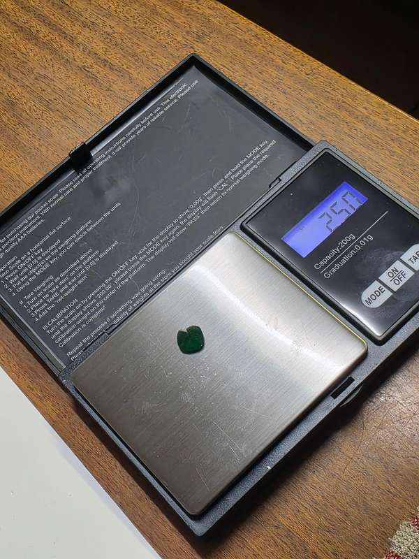 Natural Emerald of 2,5 carat - Round cut origin from Sandawana Zimbabwe