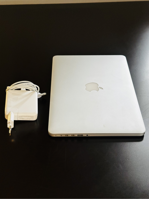 Apple Macbook Pro Retina A1502 i5-4278U 8GB RAM 128GB SSD 13"