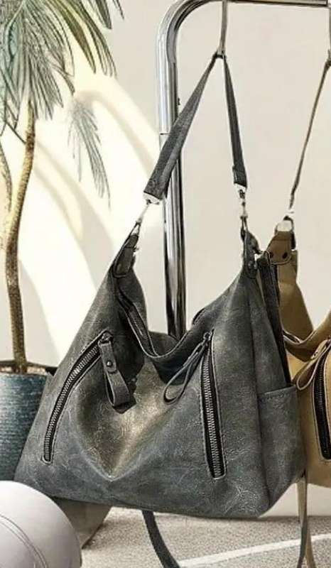 Vintage inspired PU leather handbag