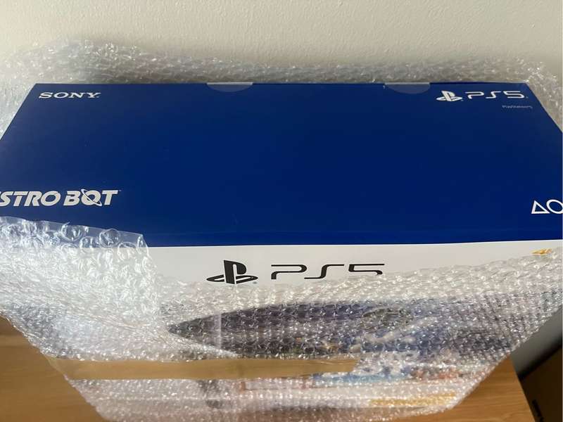 PS5 SLIM DISC EDITION + ASTROBOT VOUCHER NEW