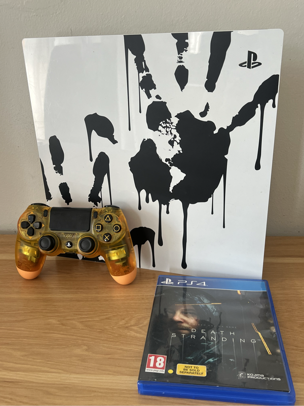 PS4 Pro Death Stranding Limited Edition + Bag + Game