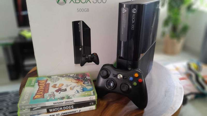 Xbox 360 500GB Bundle (With Box) + 3 GAMES