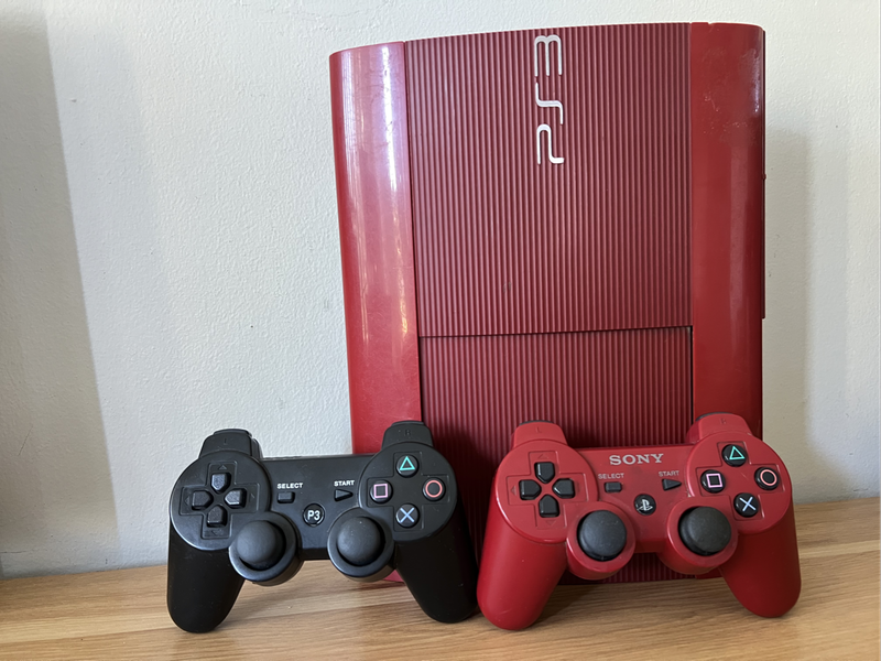 PS3 Super Slim Limited Edition (Red) loaded with 50games