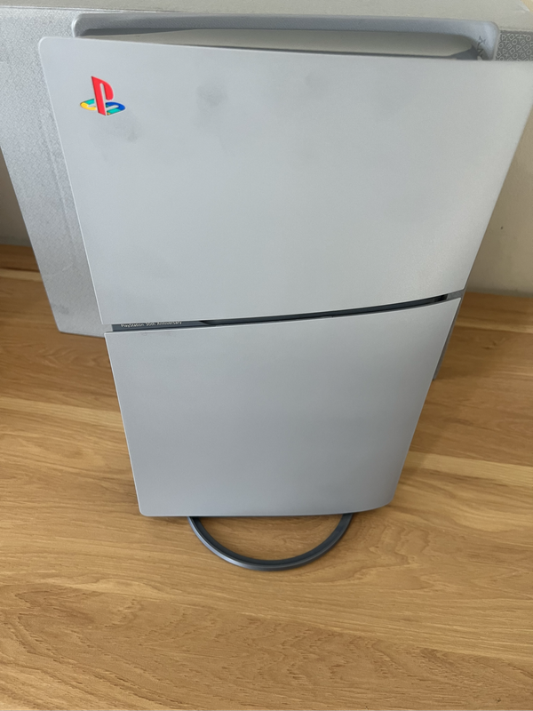 PlayStation 5 Anniversary Edition