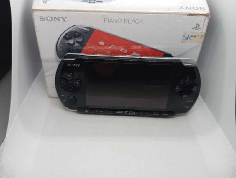 PSP 3004 Console Load with 50 games + Original Box | Fast Shipping