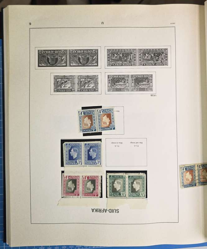 Davo Stamp Album: RSA 1910-1987 (Pre-printed for Hinges) - Album still good with some sets.