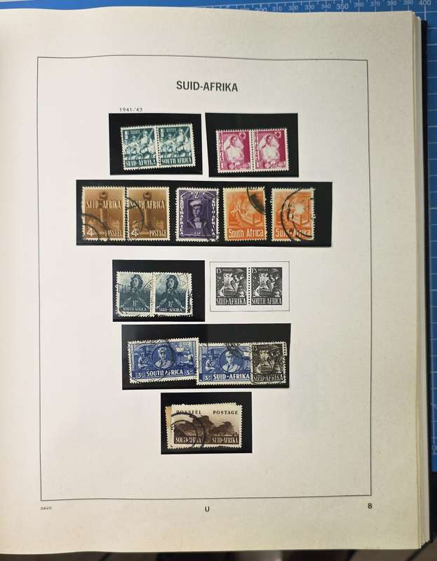 Davo Stamp Album: RSA 1910-1987 (Pre-printed for Hinges) - Album still good with some sets.
