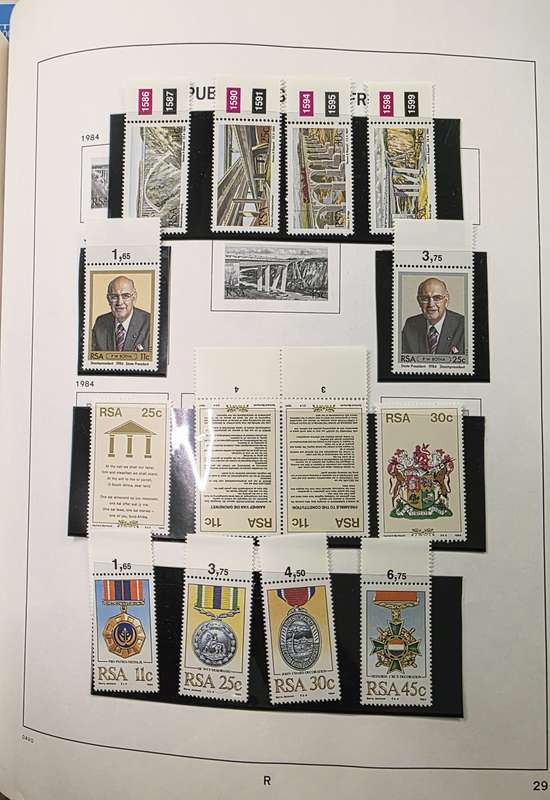 Davo Stamp Album: RSA 1910-1987 (Pre-printed for Hinges) - Album still good with some sets.