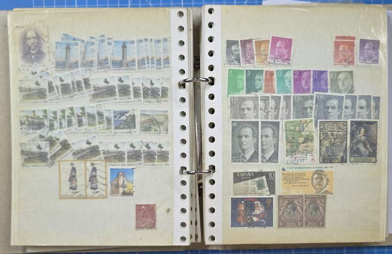 Stock File: Old 16 White Page/30 Sides with Various Countries Used -**Finds Possible**