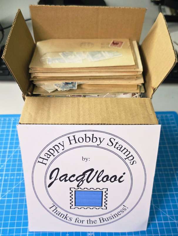 Mystery Box 7 : Box filles with items sorted in Envelopes. Unchecked.