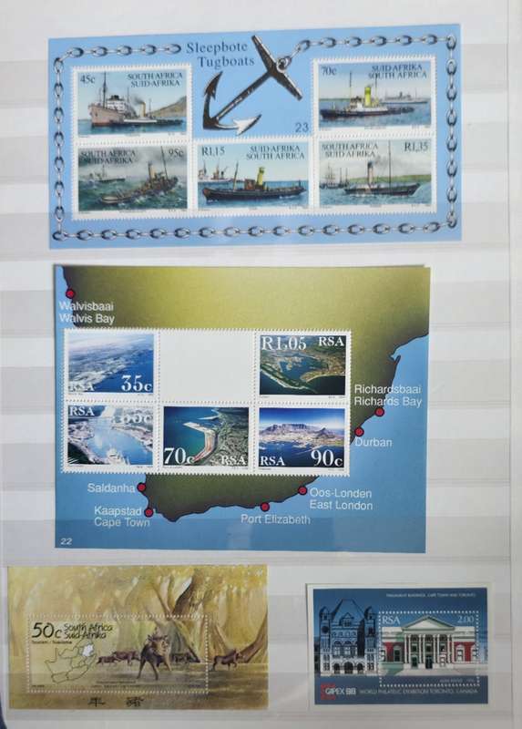 Pronto Stock Book: 16 White Pages/ 32 Sides: RSA and Namibia - UMM/Used/Mini Sets and M/S. High CV!!