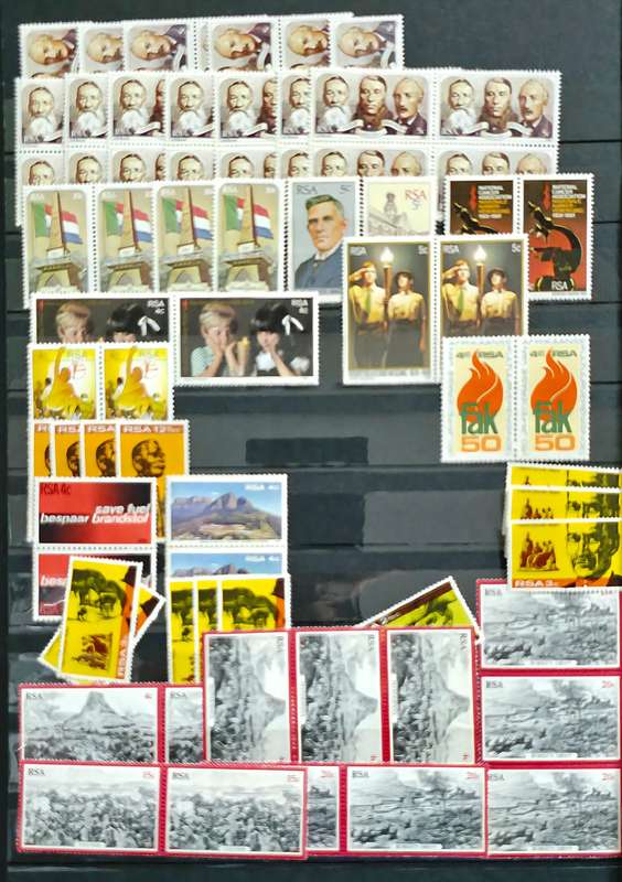Ka Be Stockbook: 16/32 Black Page - Union/ RSA UMM Sets: See Scans