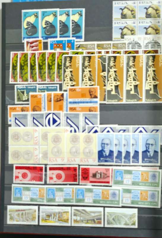 Ka Be Stockbook: 16/32 Black Page - Union/ RSA UMM Sets: See Scans