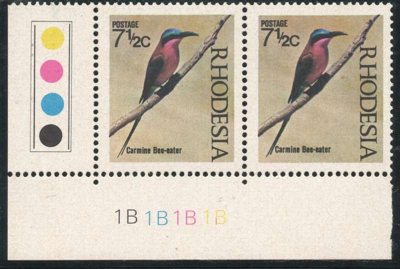 Rhodesia 1971: Birds of Rhodesia - UMM Single Pair with Variety as per Scan: SACC 224