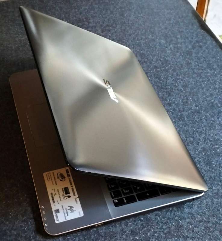 Asus X555U