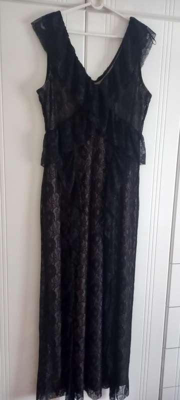 black long Lace Dress