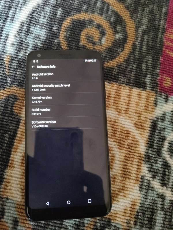 LG Q7 (demo)
