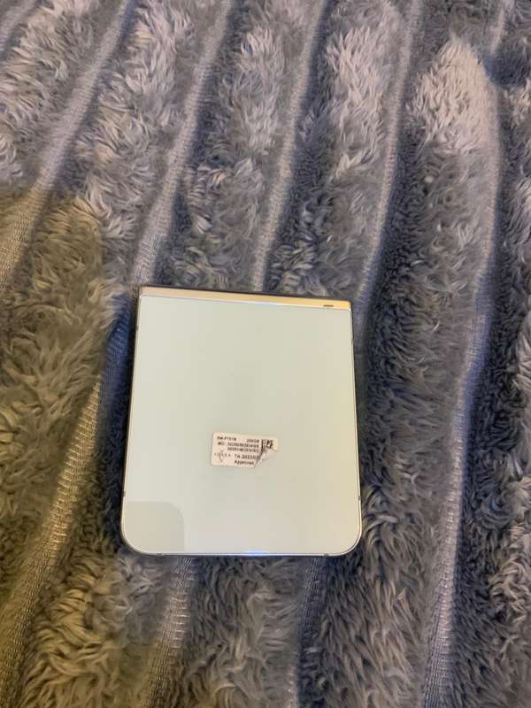 Samsung flip5