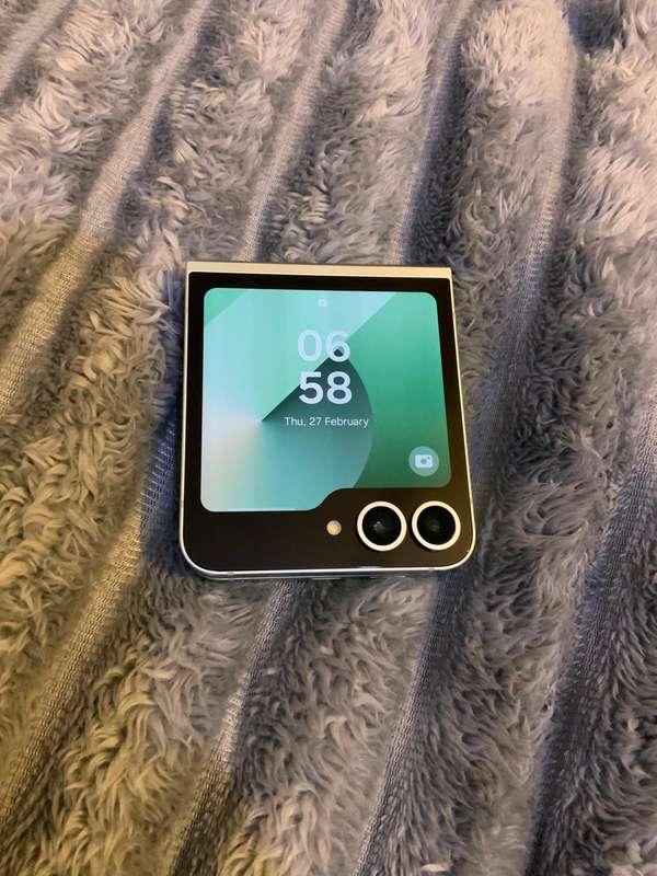 Samsung flip6