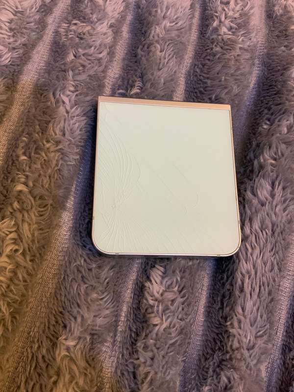 Samsung flip6
