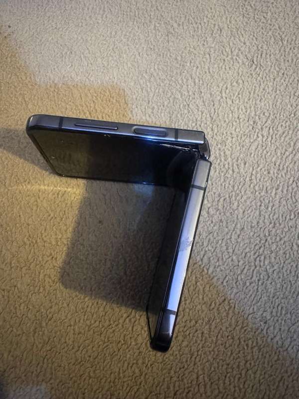 Samsung flip4