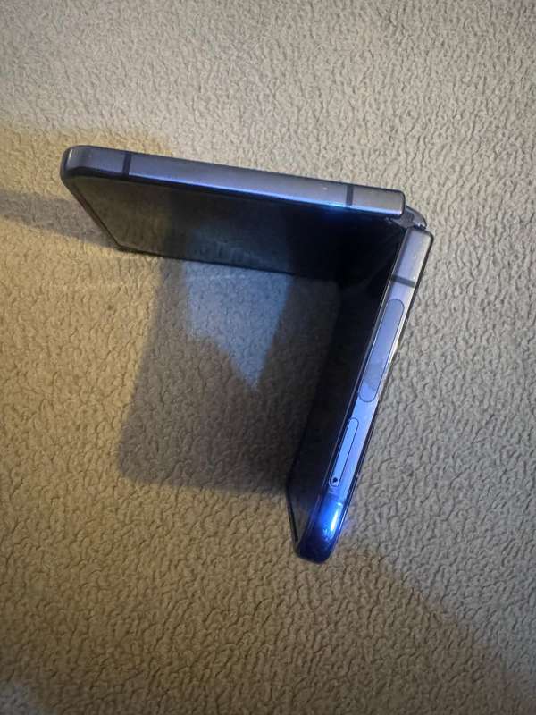 Samsung flip4