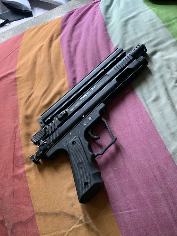 Pepper gun