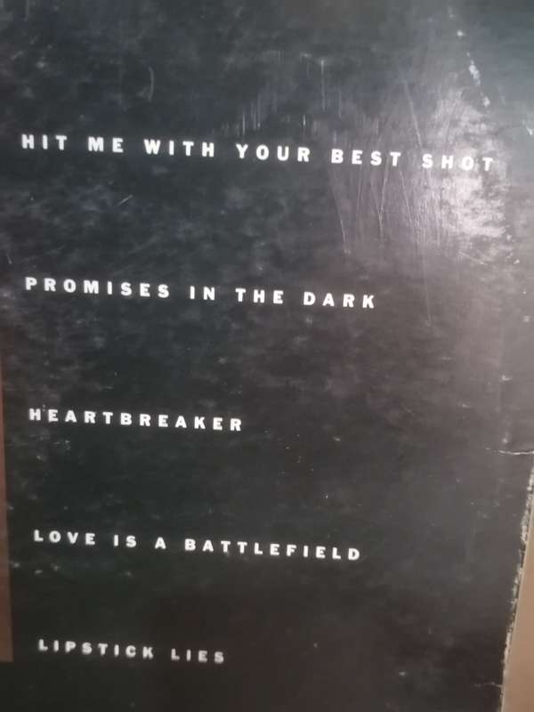 PAT BENATAR (LIVE FROM EARTH) - VINYL IN VERY GOOD COND. - SEE BELOW FOR INFO.