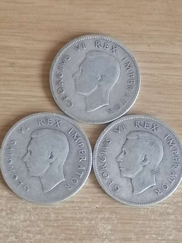 SA UNION SILVER COINS - 3x 2.5 SHILLINGS (1942 & 2x 1943) - USED CONDITION - SEE BELOW FOR INFO.