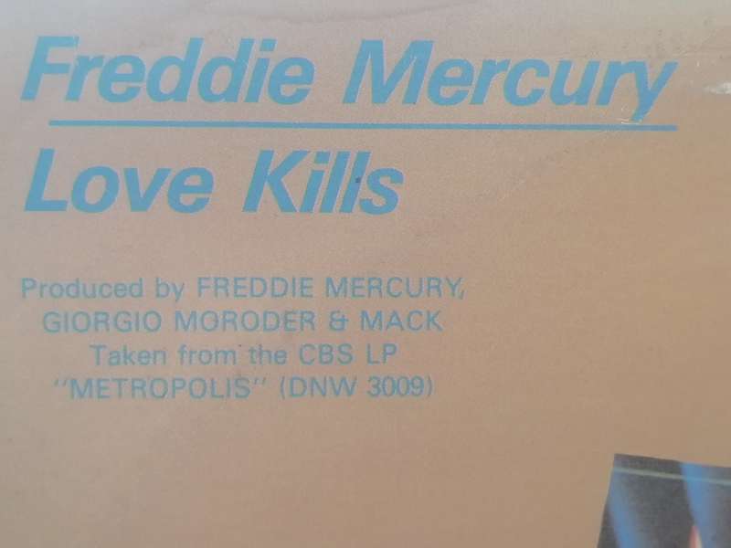 Freddie Mercury, Love Kills,, Maxi Single,  vinyl in very good condition.
