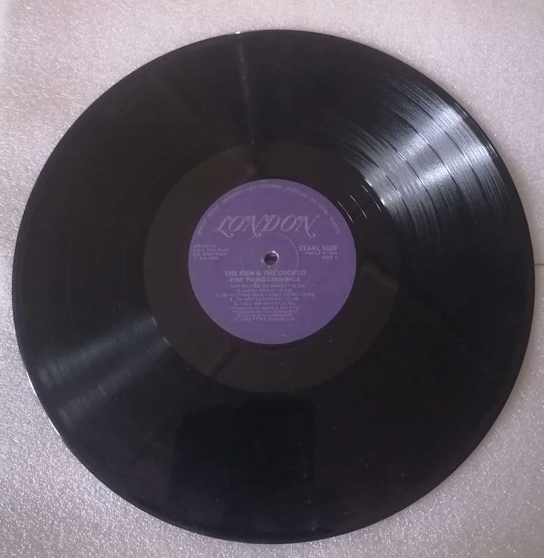 Fine Young Cannibals, The Raw & the Cooked, vinyl in very good condition.