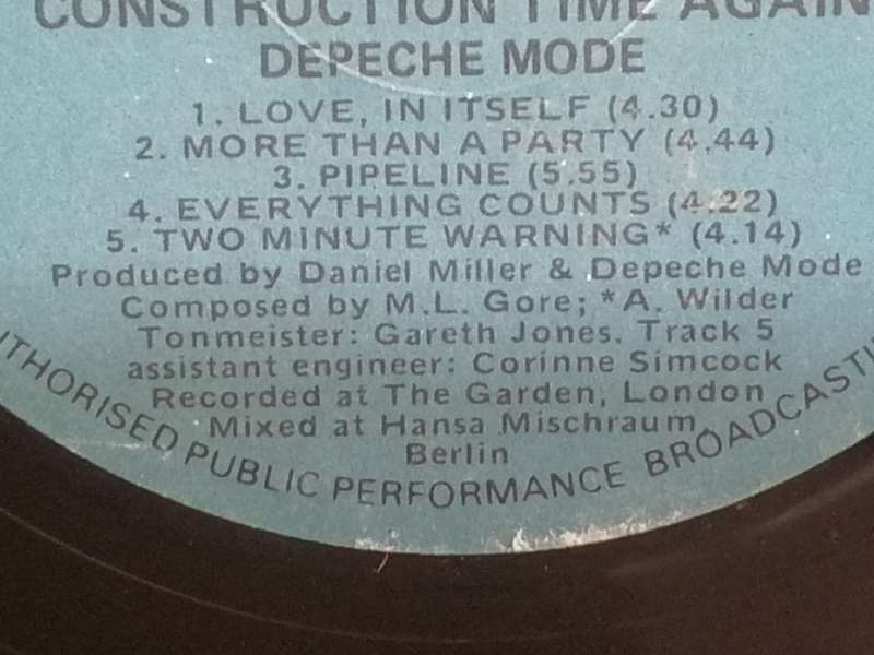 Depeche Mode, Construction time again, vinyl in very good condition.