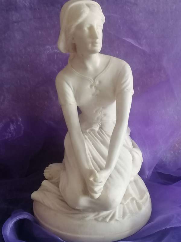 Vintage & original 26 cm high Joan of Arc statue by Le Ron.