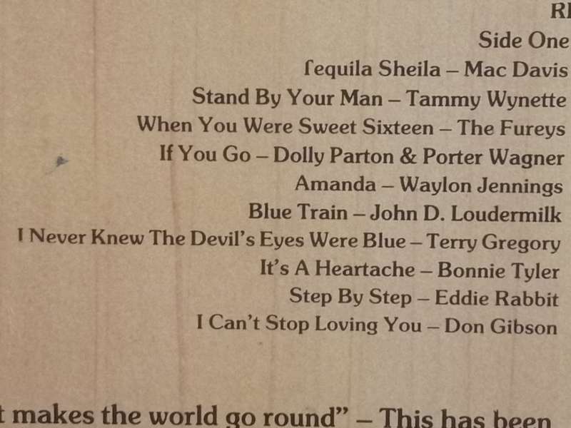 Country Songs of Love Vol.1, double album, vinyl's excellent.
