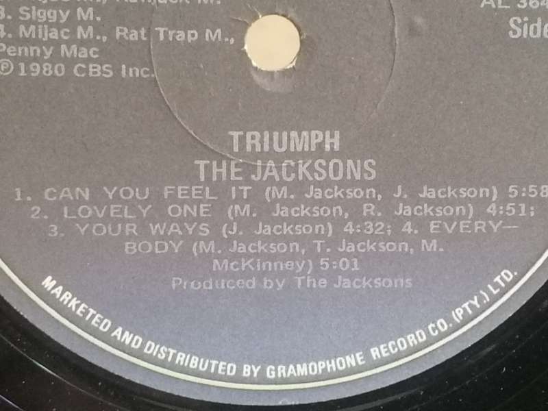 The Jacksons, Triumph, vinyl excellent.