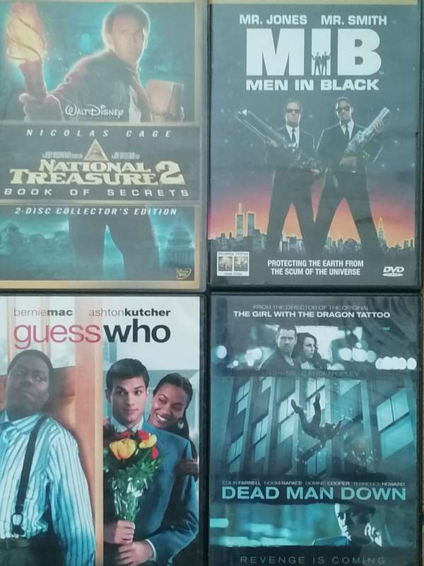 20x Top original DVD movies in very good condition.