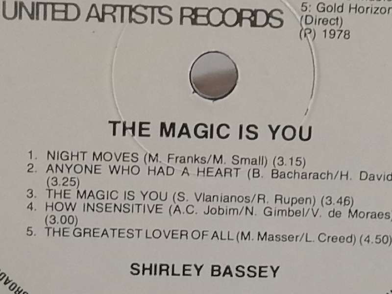 Shirley Bassey, The Magic is You, vinyl very good & cover good.