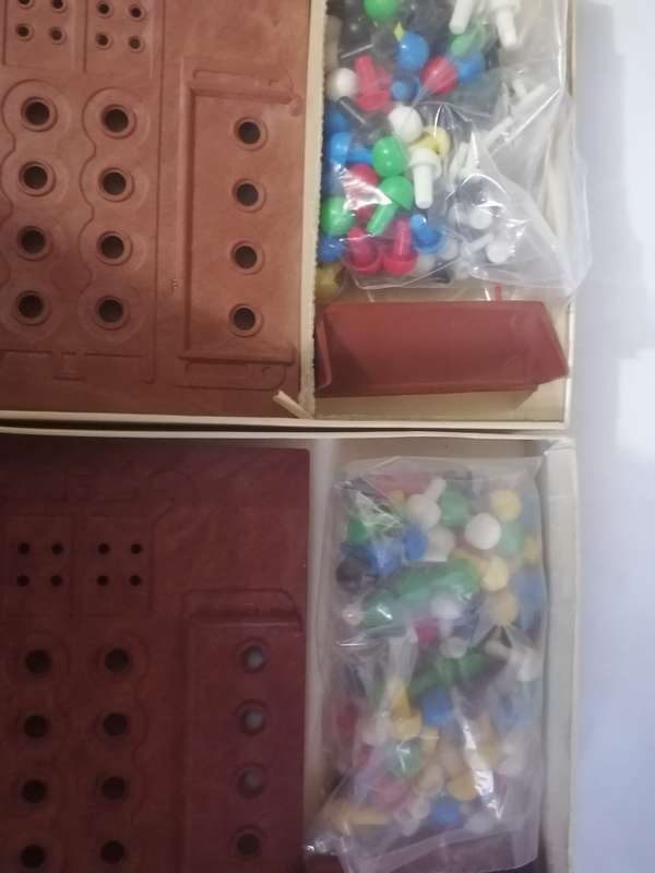 2x Vintage and Original Master Mind Games.