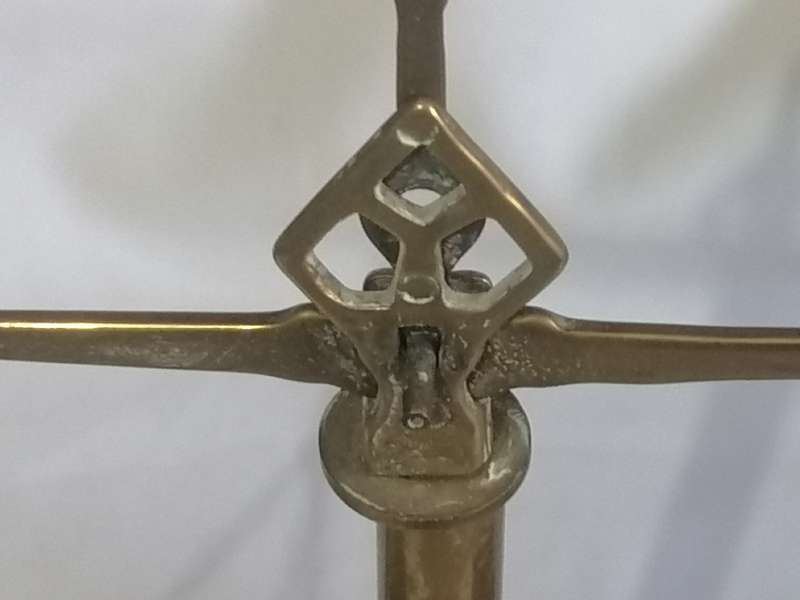 Vintage Brass display scale in good condition.