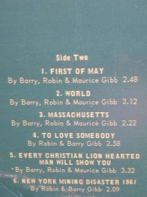 Best of Bee Gees, vinyl excellent.