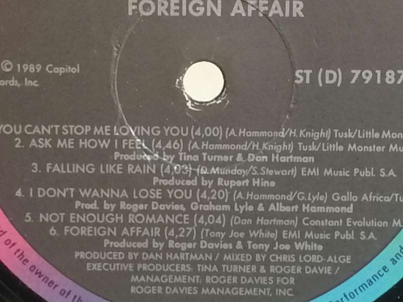 Tina Turner, Foreign affair, vinyl very good.